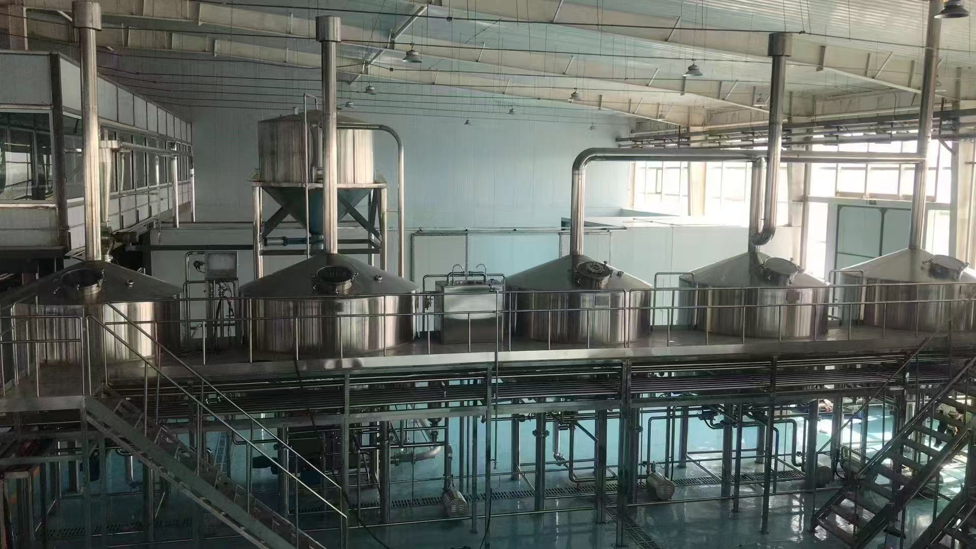 营山精酿啤酒设备厂—精酿啤酒设备主要生产工艺与核心技术